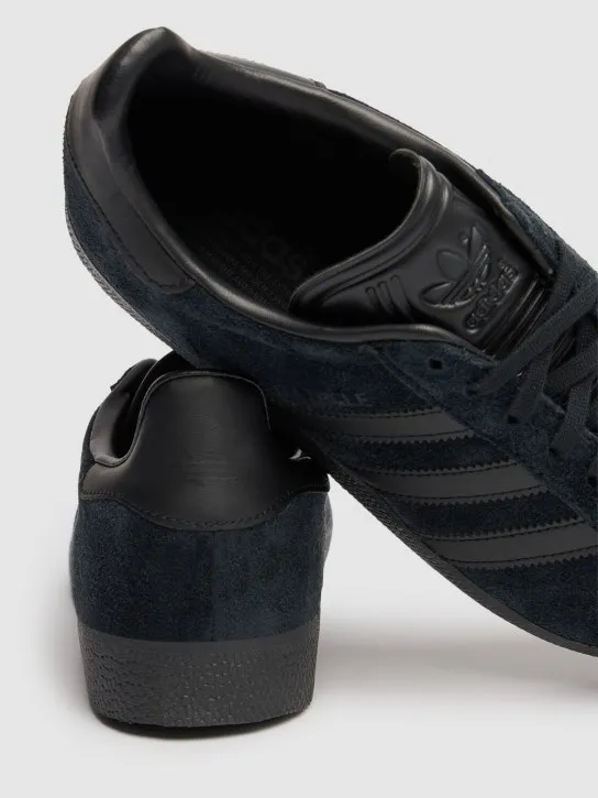 adidas Originals   Gazelle sneakers 