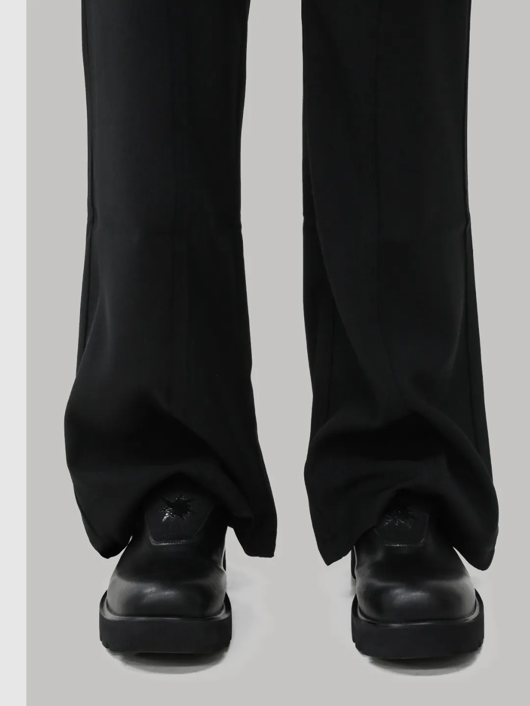 black casual leather shoes na883