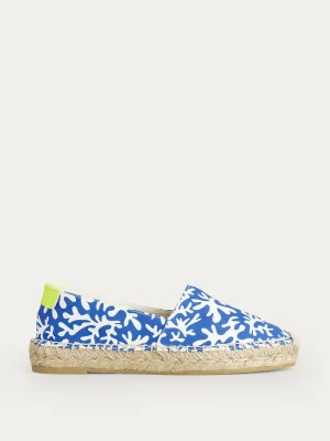 Classic flat espadrilles
